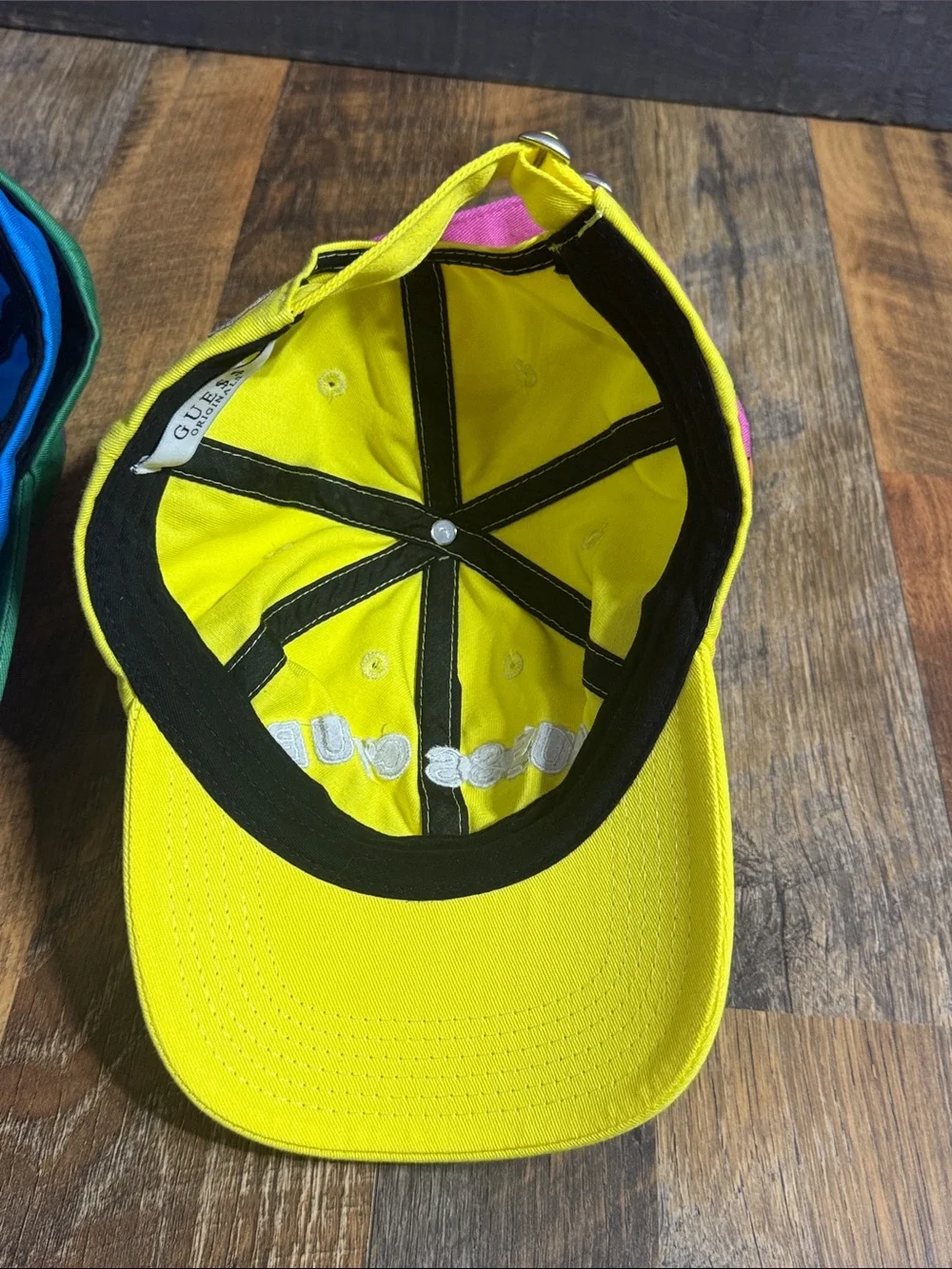 Guess up sale